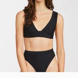 Billabong Women’s Black Sol Searcher Plunge Deep V-neck Bikini Top,S/8,NWT